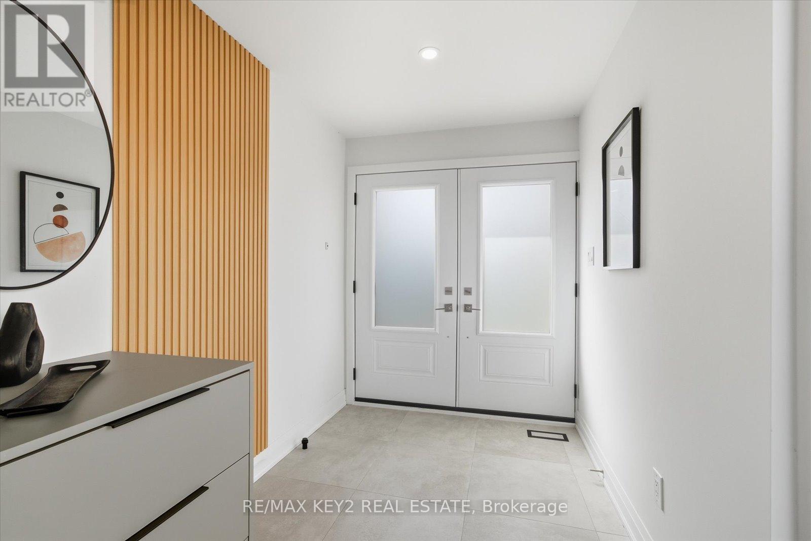 73 Glen Springs Drive, Toronto, Ontario  M1W 1X7 - Photo 2 - E12484231