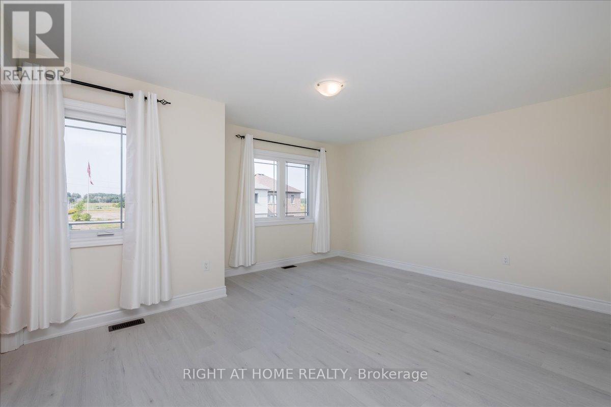 78 Lorne Thomas Place, New Tecumseth, Ontario  L9R 0V8 - Photo 15 - N12484149
