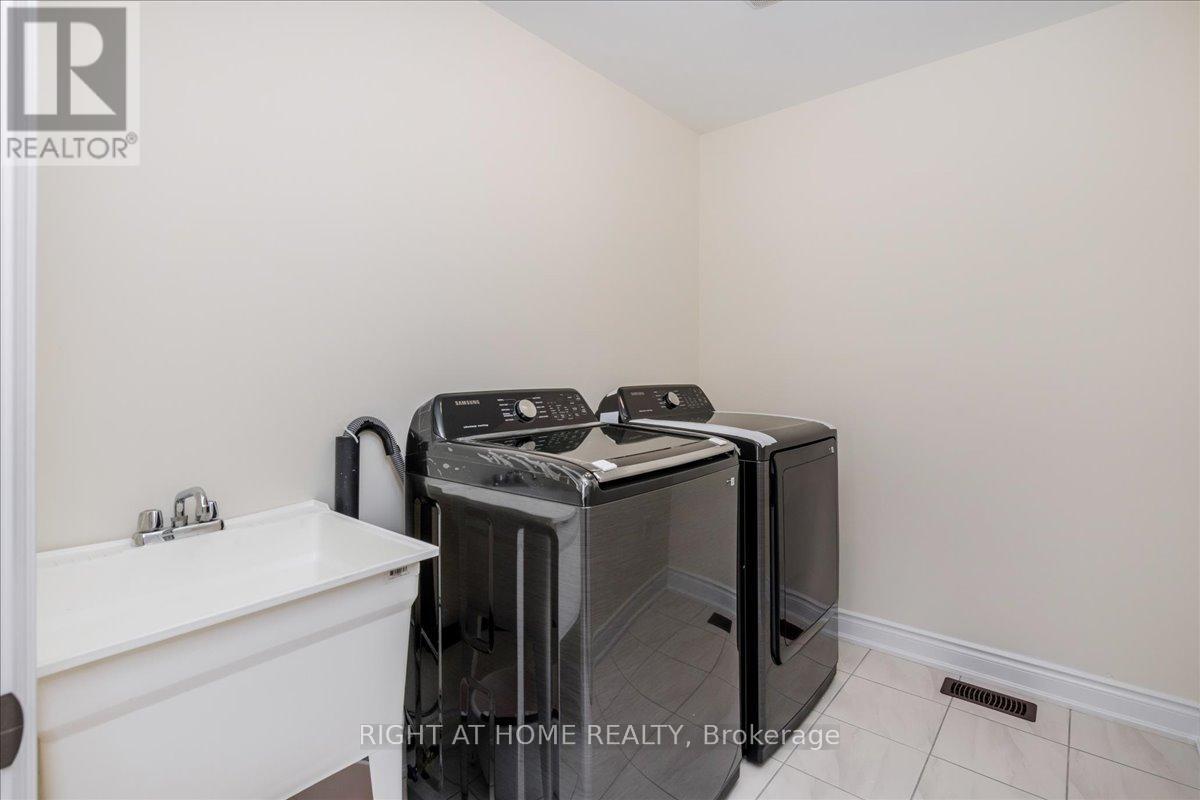 78 Lorne Thomas Place, New Tecumseth, Ontario  L9R 0V8 - Photo 26 - N12484149