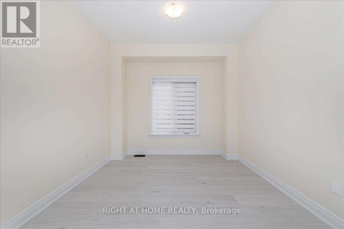 78 Lorne Thomas Place, New Tecumseth, Ontario  L9R 0V8 - Photo 5 - N12484149