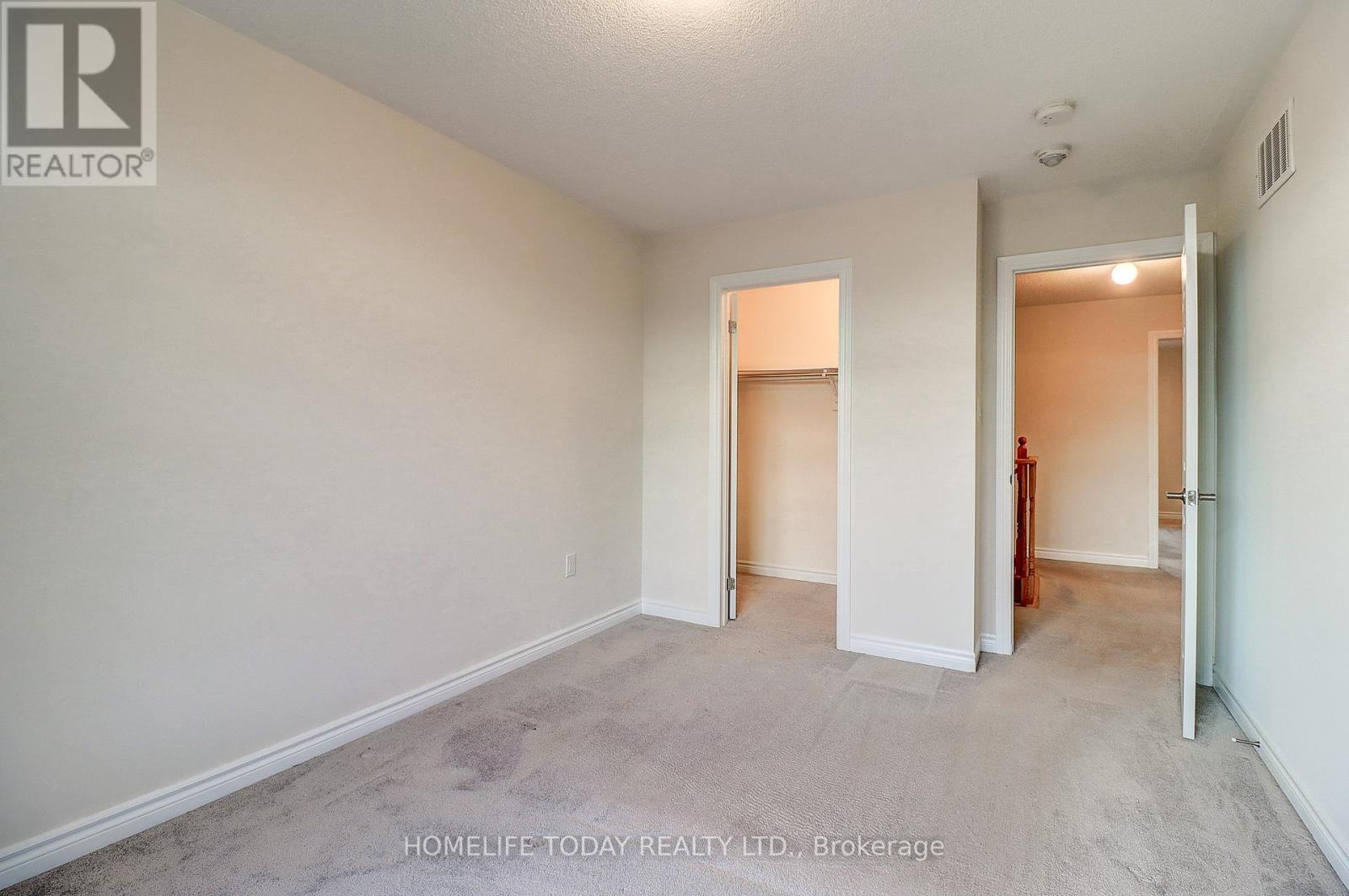 67 Daniele Crescent, Bradford West Gwillimbury (Bradford), Ontario  L3Z 0V7 - Photo 22 - N12484224