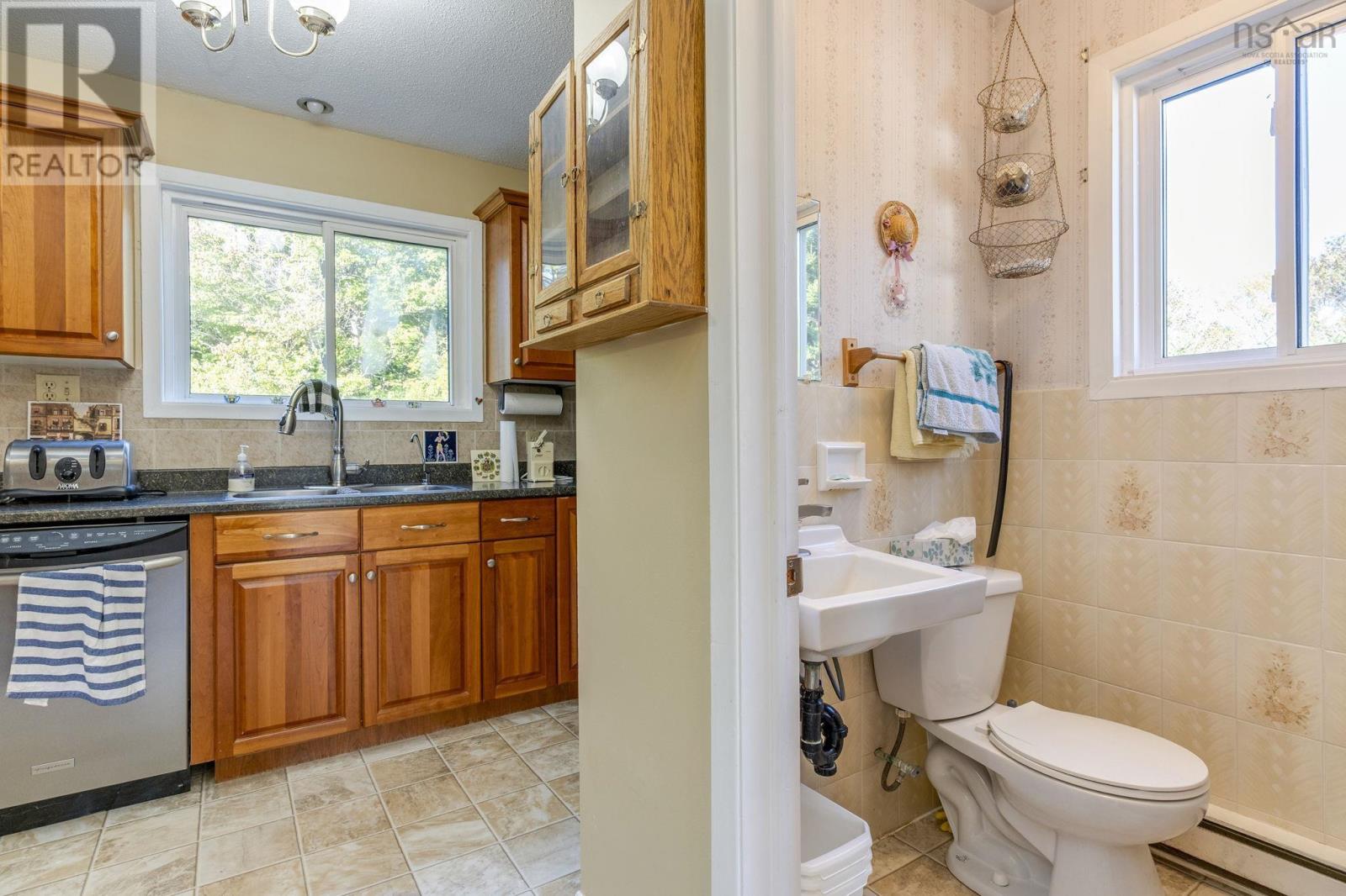 161 + 163 Ketch Harbour Road, Herring Cove, Nova Scotia  B3J 1J5 - Photo 8 - 202524761