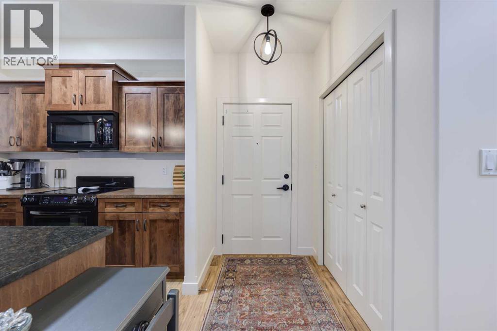 211, 5213 61 Street, Red Deer, Alberta  T4N 6N5 - Photo 2 - A2267072