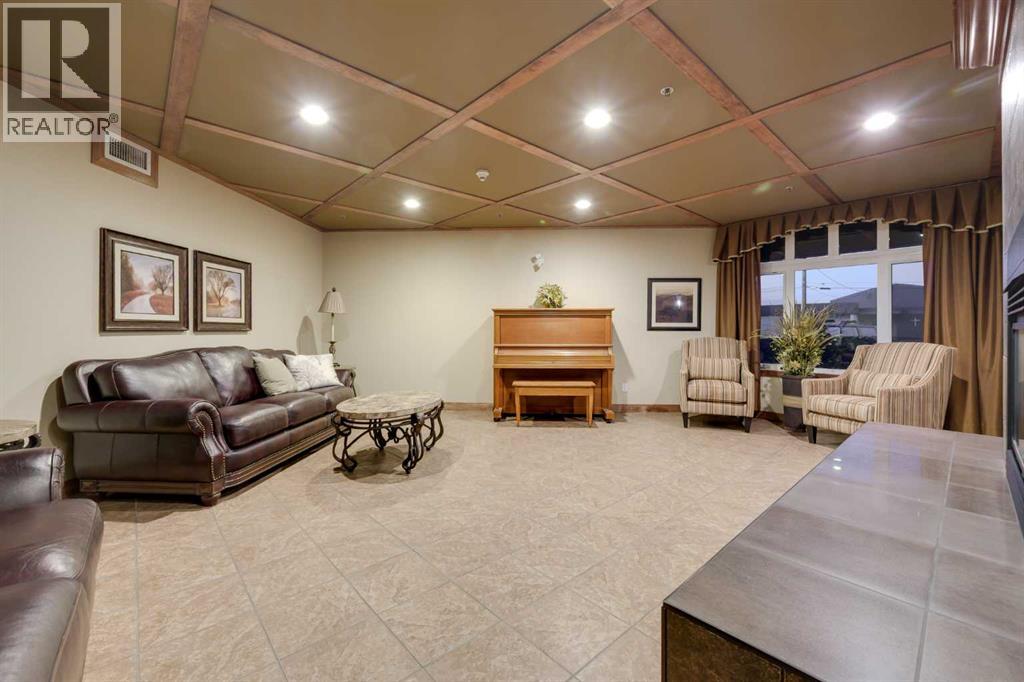 211, 5213 61 Street, Red Deer, Alberta  T4N 6N5 - Photo 25 - A2267072