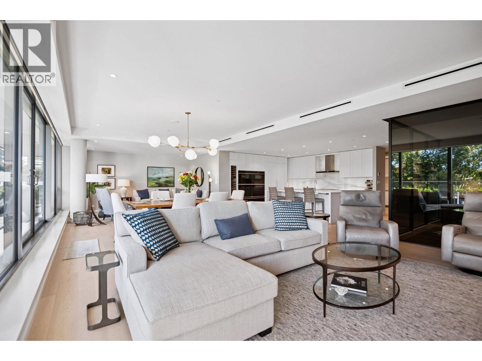 209 1355 Bellevue Avenue, West Vancouver, British Columbia  V7T 0B4 - Photo 9 - R3062050