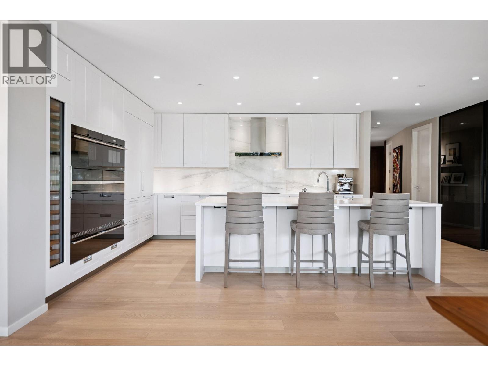 209 1355 Bellevue Avenue, West Vancouver, British Columbia  V7T 0B4 - Photo 17 - R3062050
