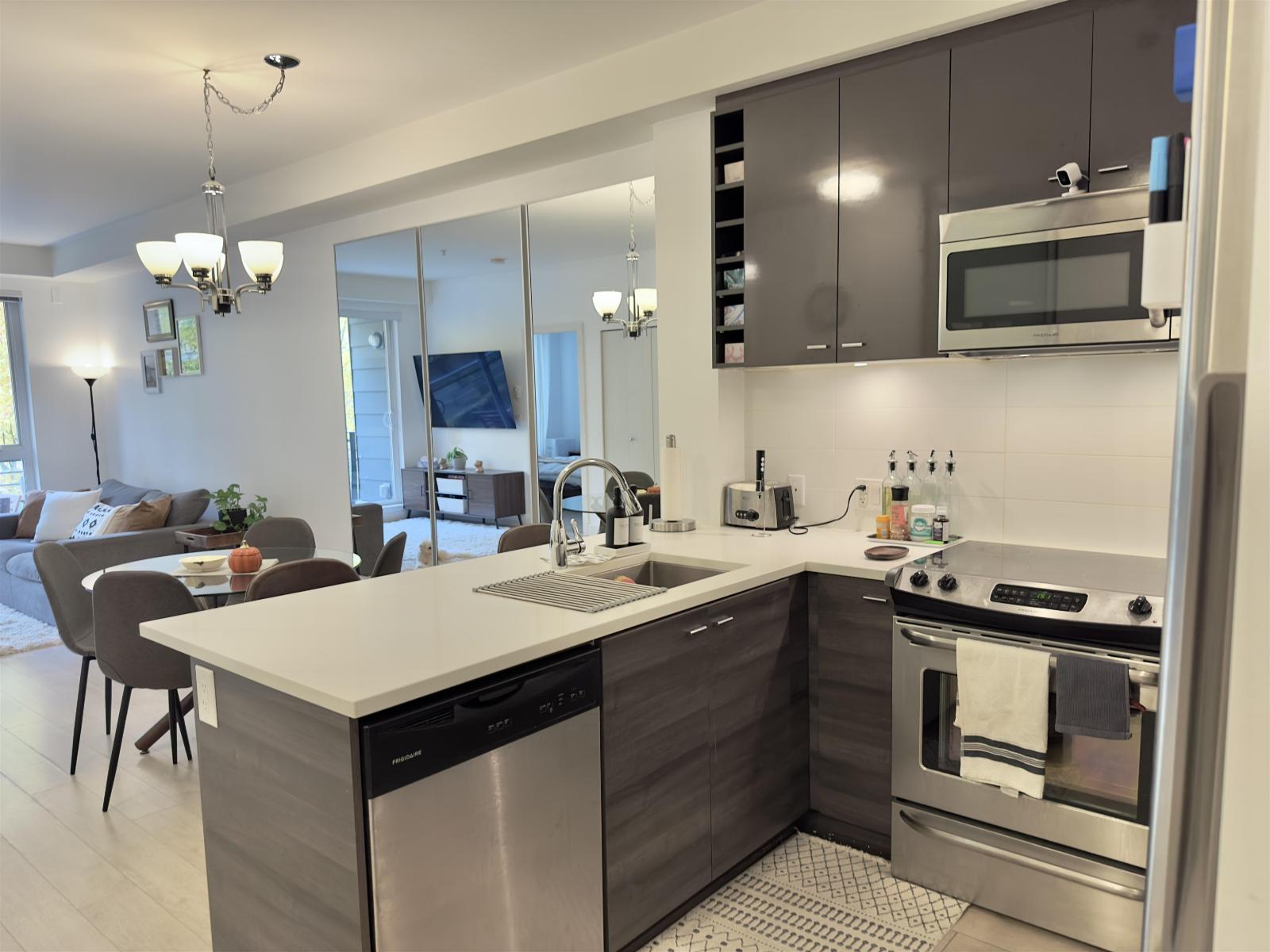 116 13925 Fraser Highway, Surrey, British Columbia  V3T 4E6 - Photo 33 - R3061988