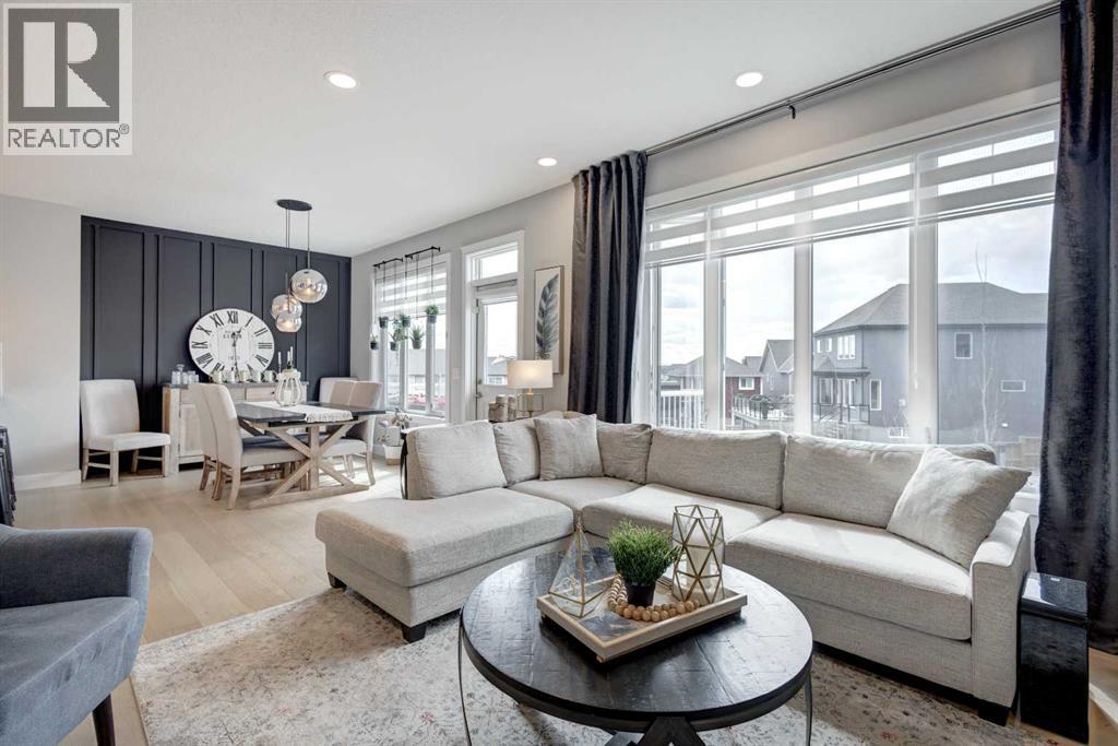 Property at 40 Masters Way SE image 3