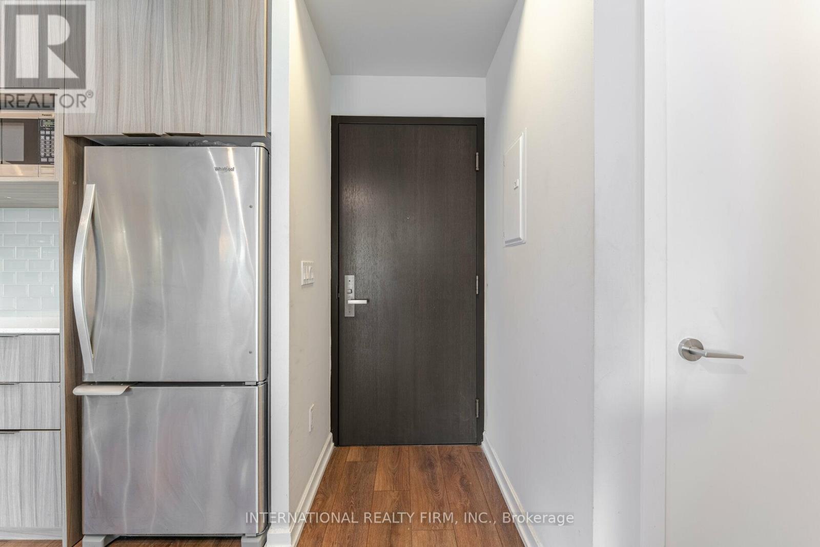 303 - 52 Forest Manor Road, Toronto, Ontario  M2J 0E2 - Photo 6 - C12355139
