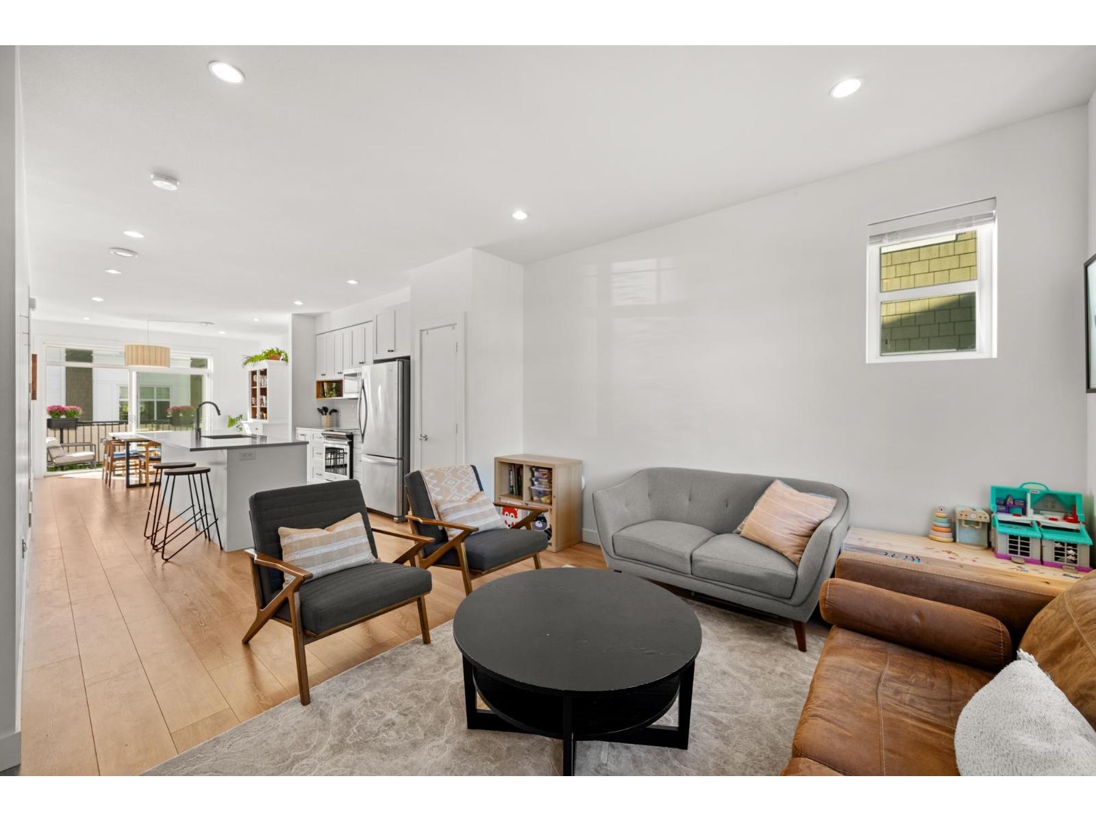 23 27735 Roundhouse Drive, Abbotsford, British Columbia  V4X 0A2 - Photo 9 - R3062001