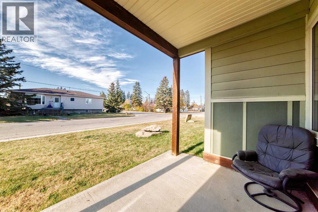 1321 18 Avenue, Didsbury, Alberta  T0M 0W0 - Photo 5 - A2266896