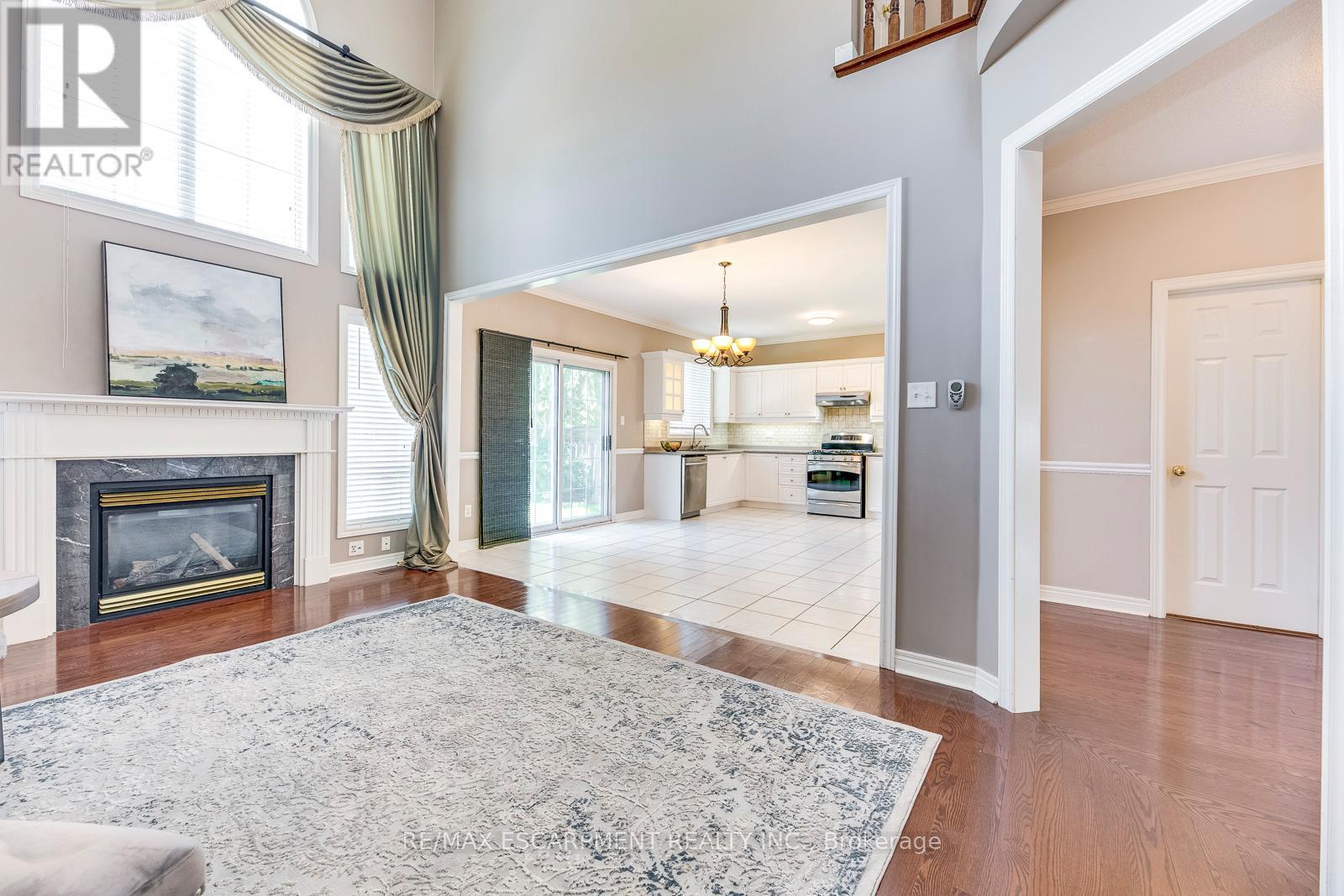 2417 West Ham Road, Oakville, Ontario  L6M 3X6 - Photo 11 - W12484186