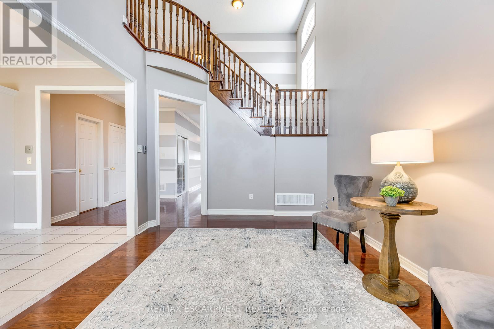 2417 West Ham Road, Oakville, Ontario  L6M 3X6 - Photo 12 - W12484186