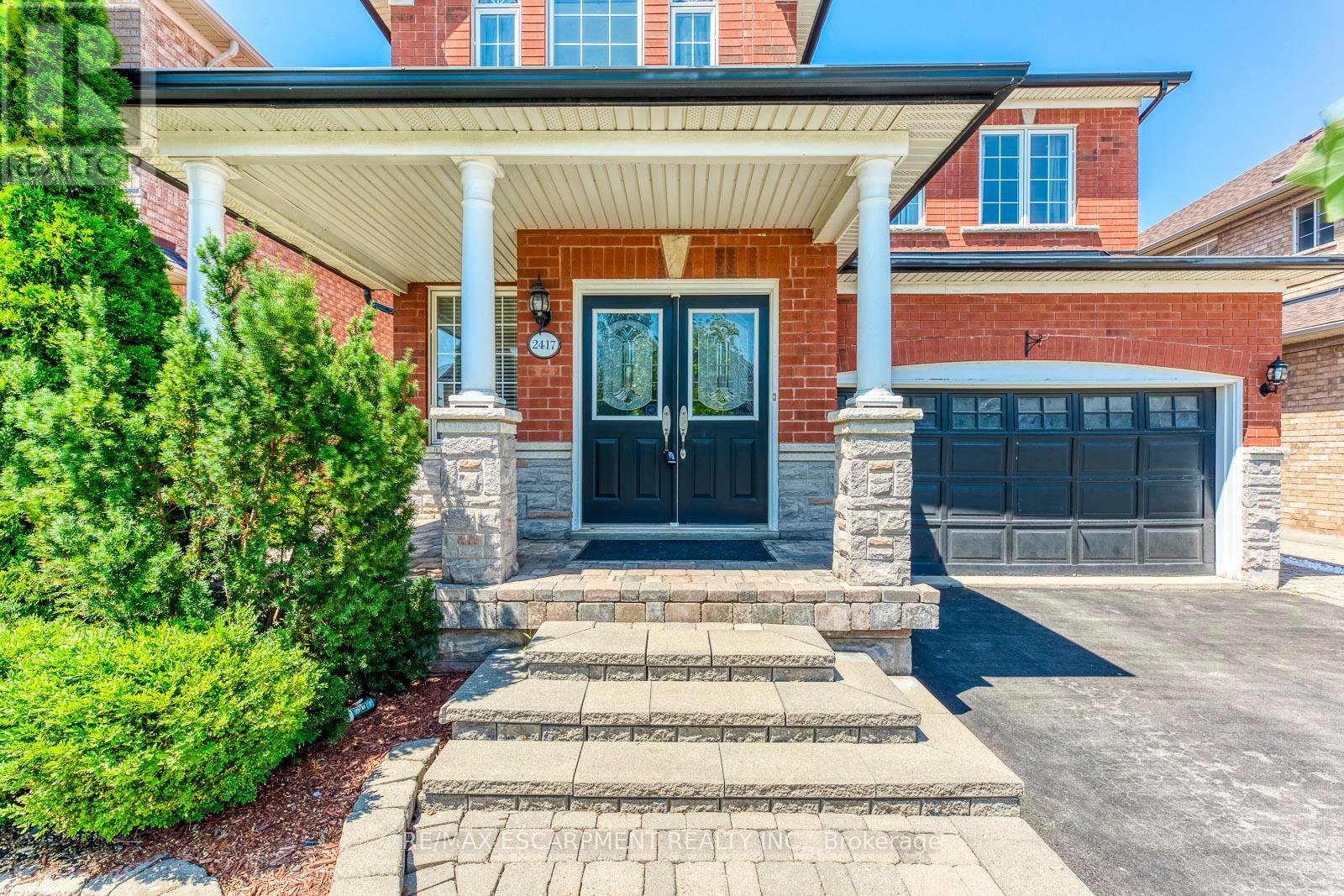 2417 West Ham Road, Oakville, Ontario  L6M 3X6 - Photo 2 - W12484186