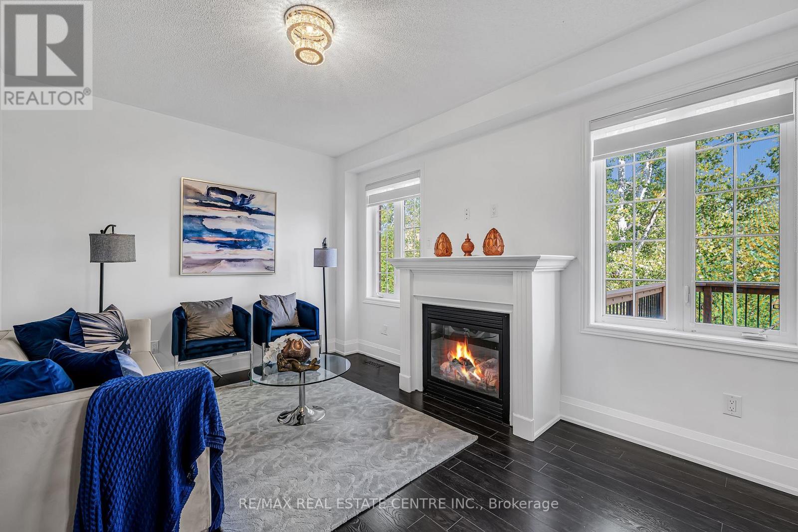 425 Bussel Crescent, Milton, Ontario  L9T 0W7 - Photo 13 - W12484189