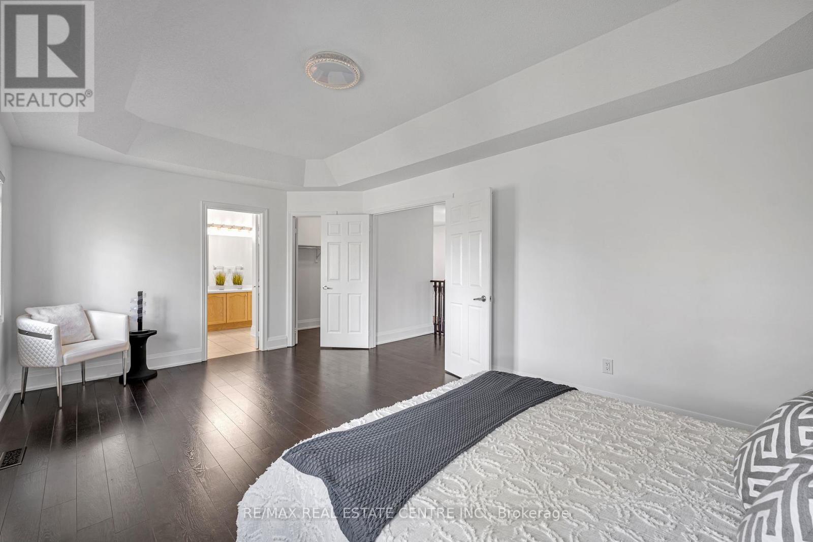 425 Bussel Crescent, Milton, Ontario  L9T 0W7 - Photo 37 - W12484189