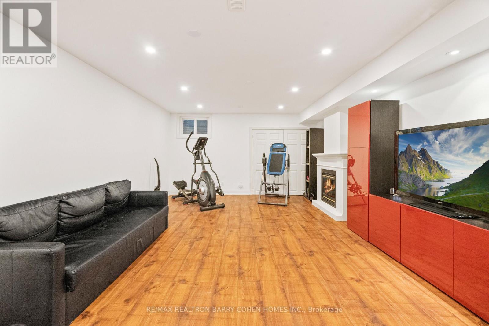 544c Scarlett Road, Toronto, Ontario  M9P 2S2 - Photo 36 - W12484196