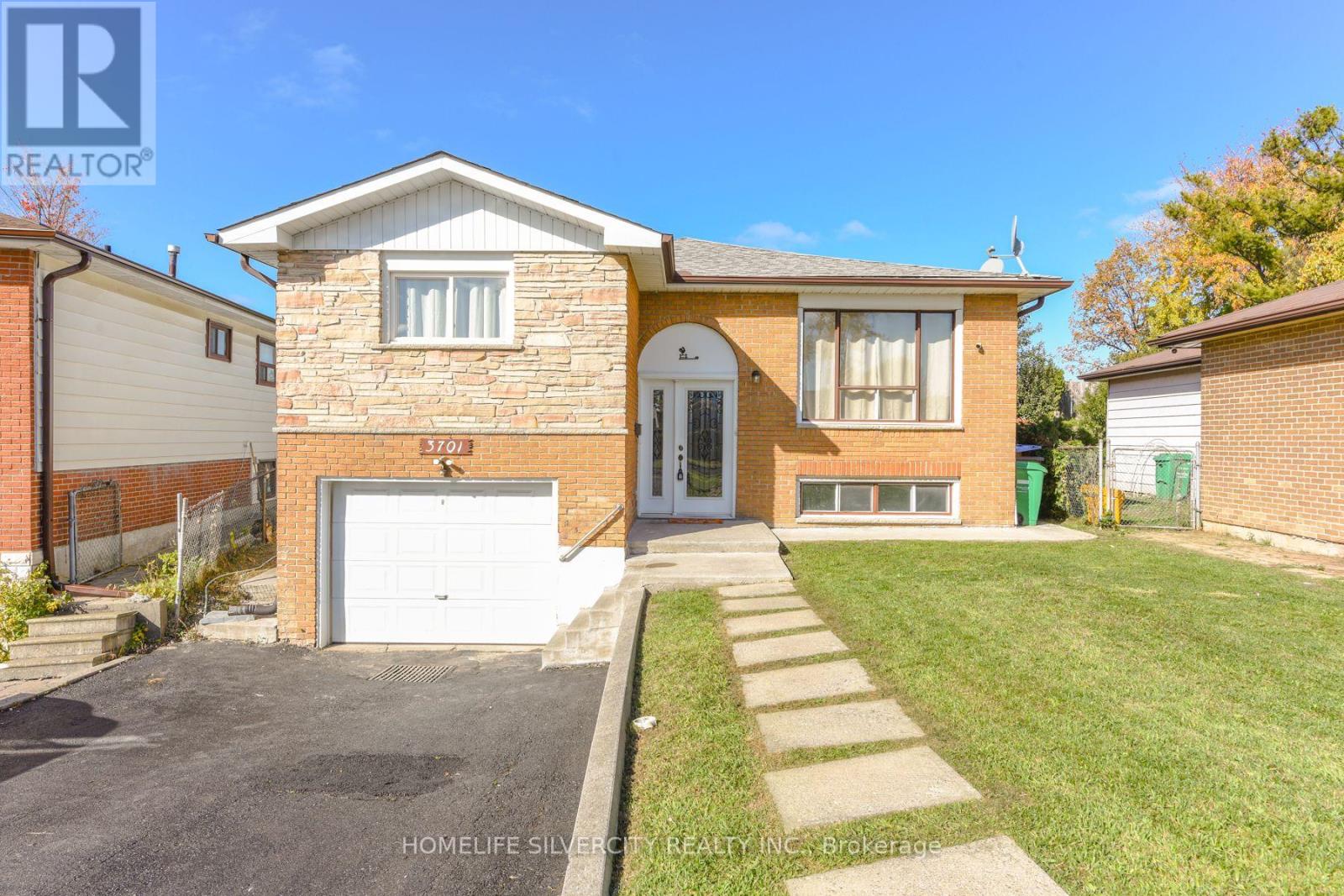 3701 KEENAN CRESCENT, Mississauga, Ontario