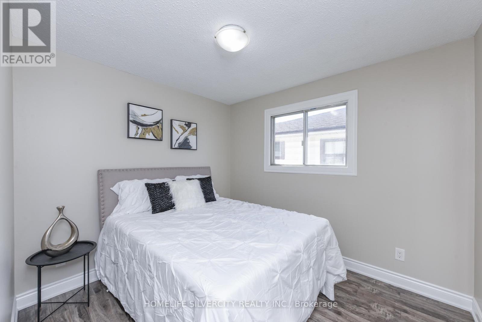 3701 Keenan Crescent, Mississauga, Ontario  L4T 3M1 - Photo 24 - W12484230