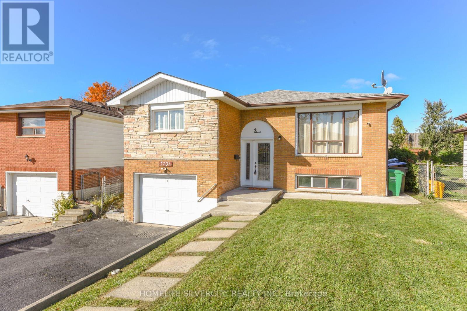 3701 Keenan Crescent, Mississauga, Ontario  L4T 3M1 - Photo 45 - W12484230