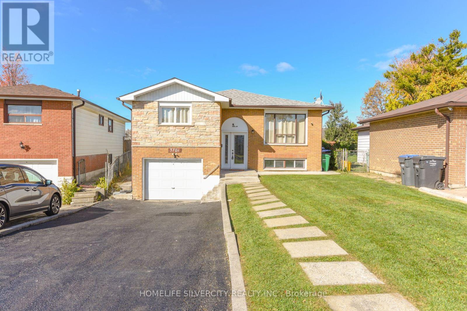 3701 Keenan Crescent, Mississauga, Ontario  L4T 3M1 - Photo 46 - W12484230