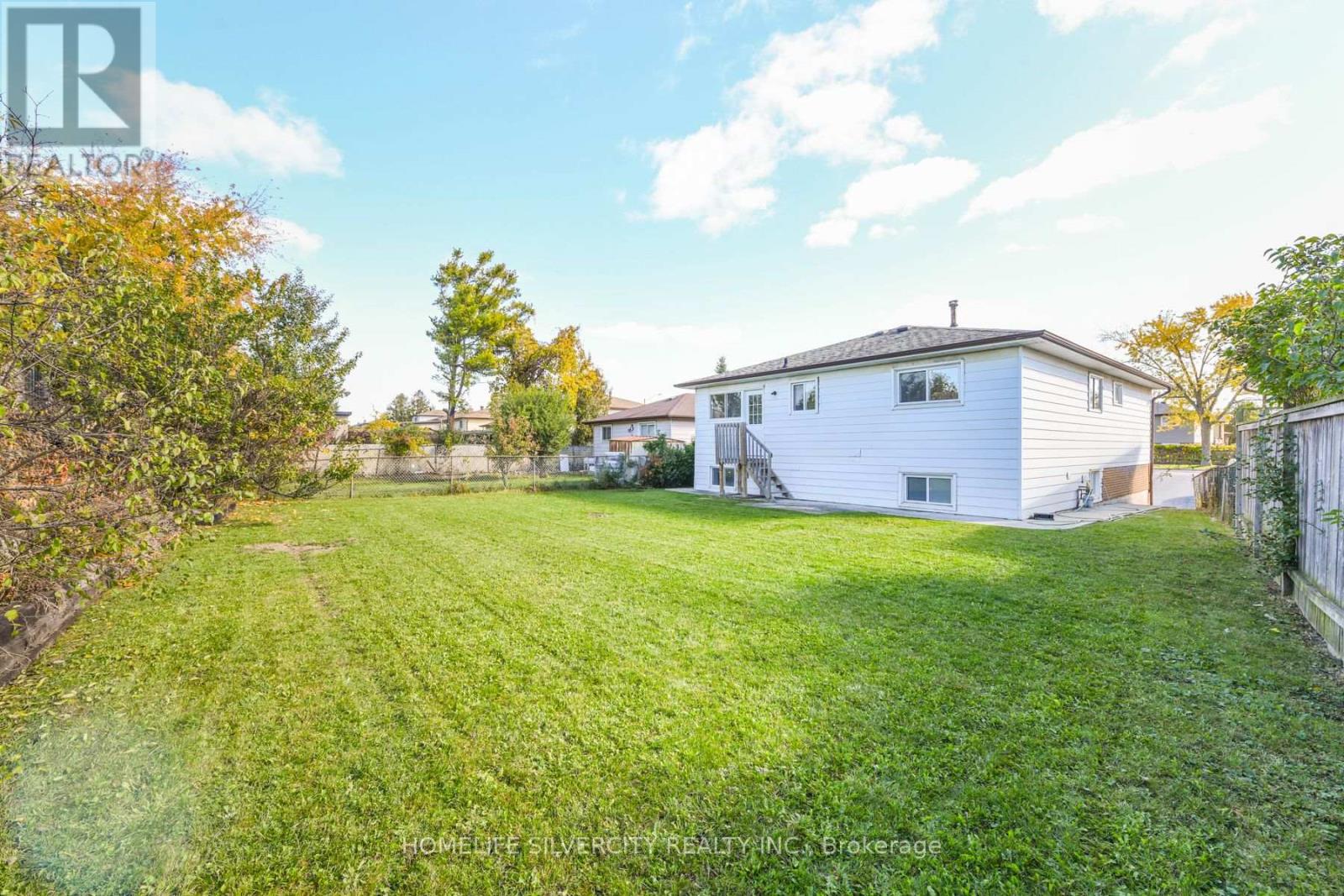 3701 Keenan Crescent, Mississauga, Ontario  L4T 3M1 - Photo 49 - W12484230