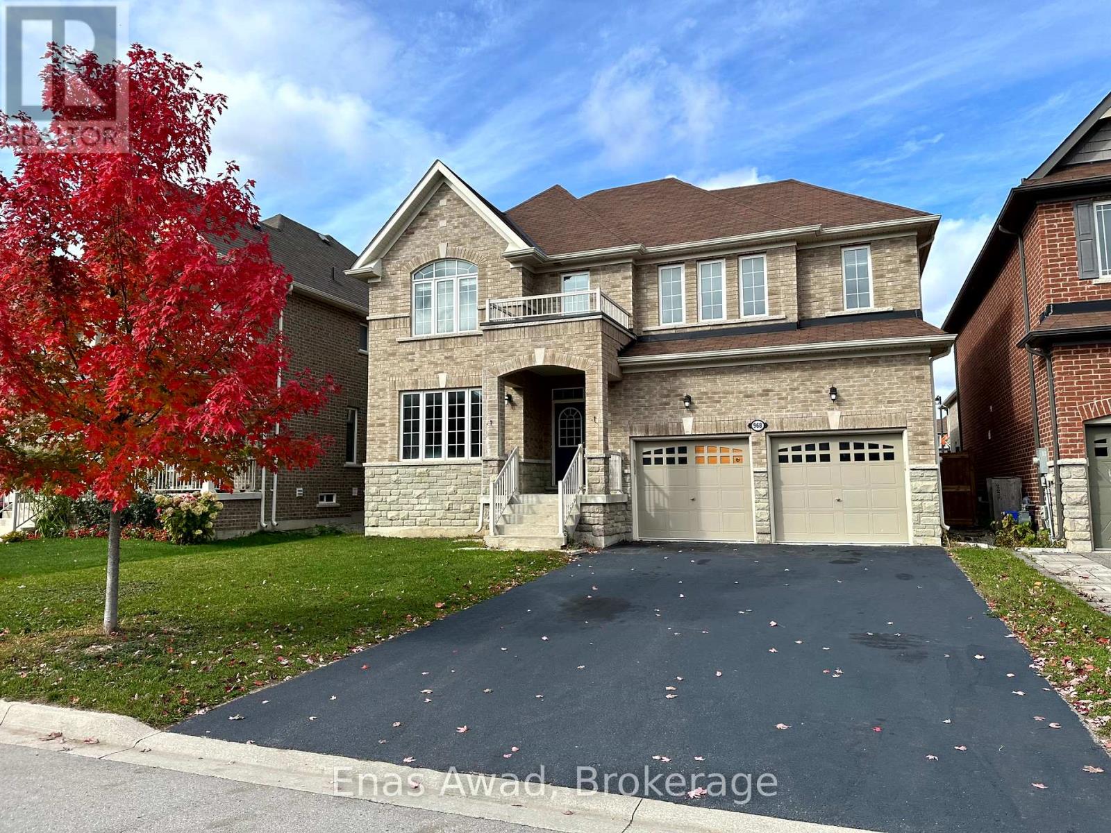 968 Green Street, Innisfil, Ontario  L0L 1W0 - Photo 1 - N12445132