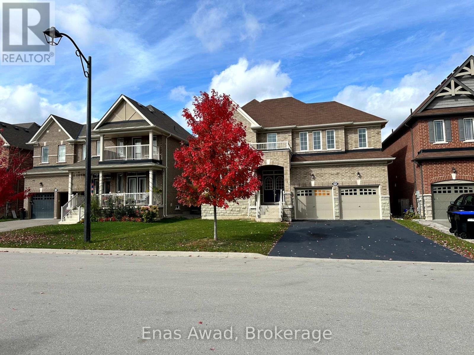 968 Green Street, Innisfil, Ontario  L0L 1W0 - Photo 2 - N12445132