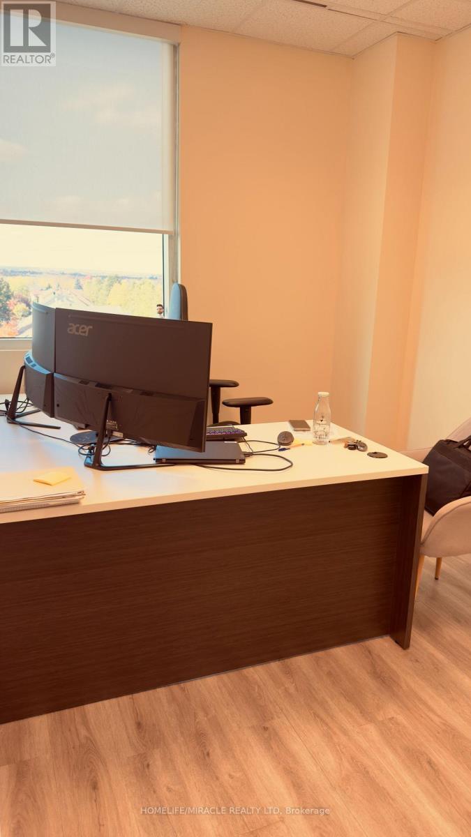 413 - 2250 Bovaird Drive, Brampton, Ontario  L6R 0W3 - Photo 7 - W12481698