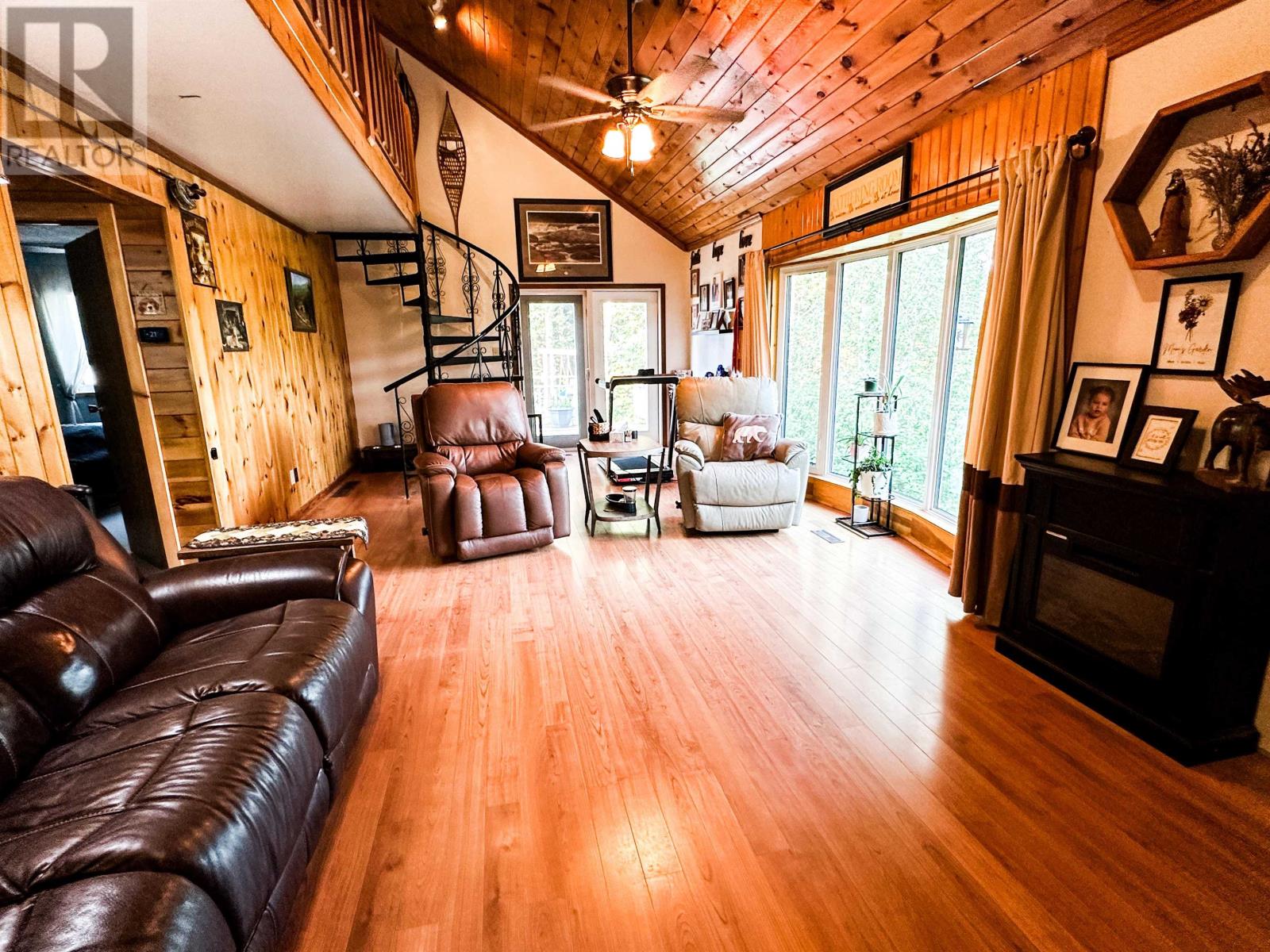 3 River Rd, Red Lake, Ontario P0V 2M0 - Photo 4 - TB252323