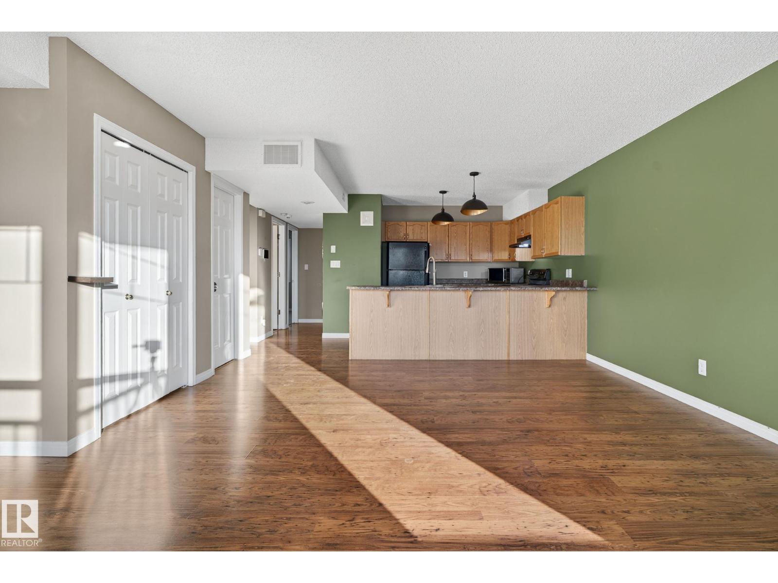 2529 30 Av Nw, Edmonton, Alberta  T5T 2A1 - Photo 8 - E4463651