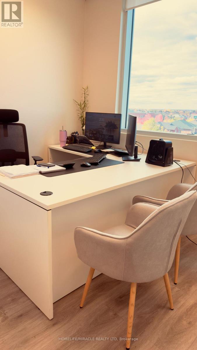 413 - 2250 Bovaird Drive, Brampton, Ontario  L6R 0W3 - Photo 3 - W12481698