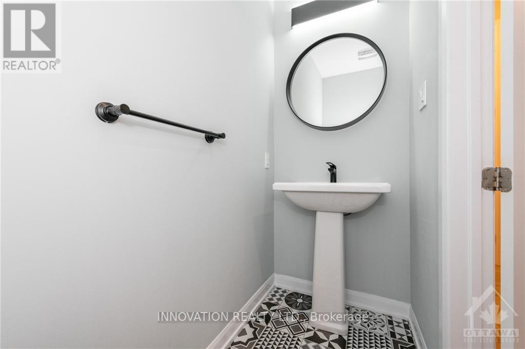 1007 Offley Road, Ottawa, Ontario  K4M 0N4 - Photo 17 - X12484248