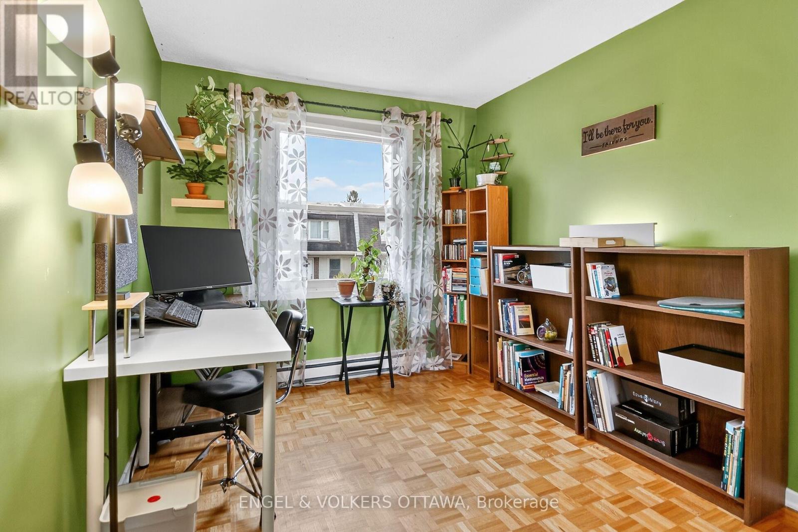 910 Dynes Road, Ottawa, Ontario  K2C 0G8 - Photo 27 - X12484266