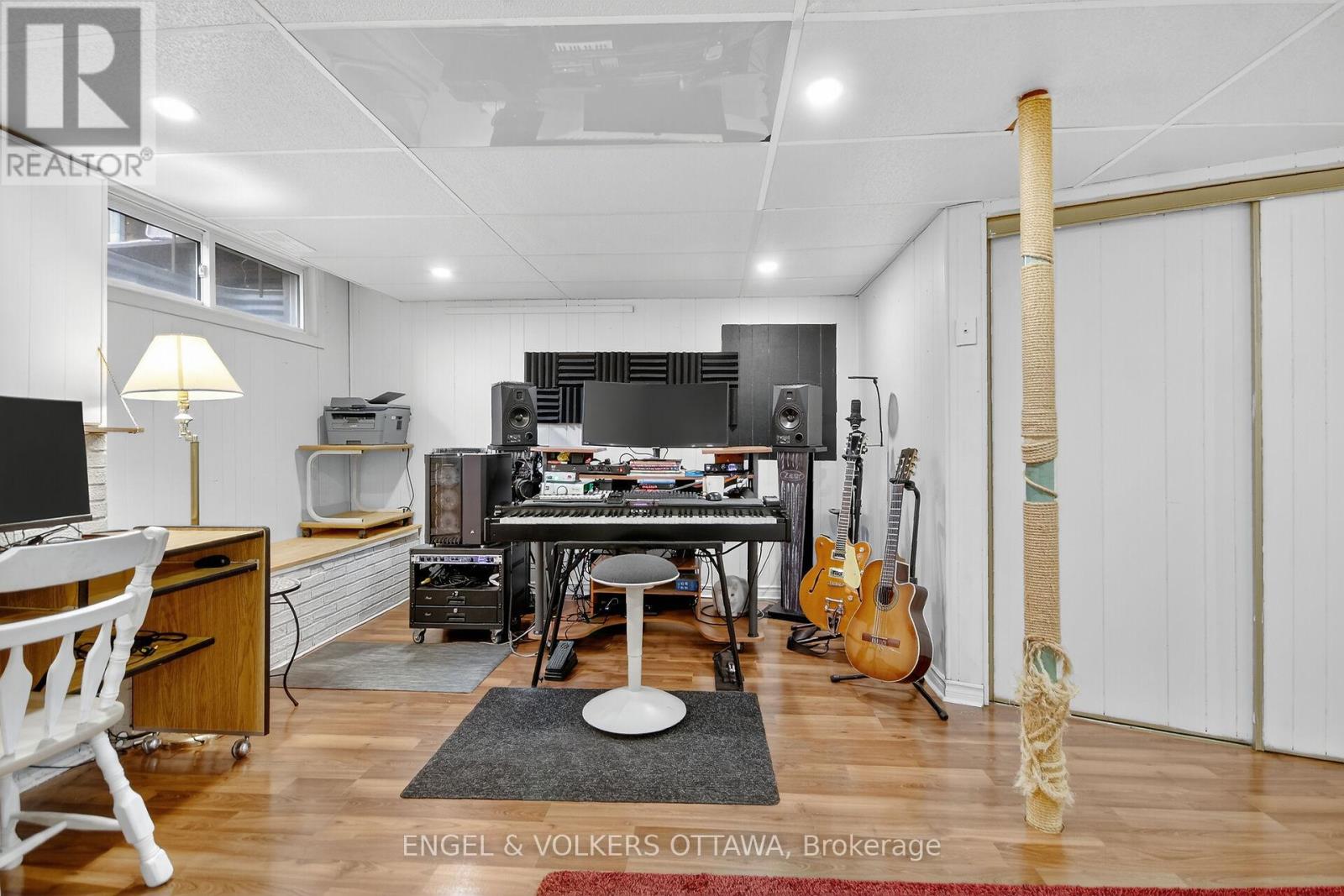 910 Dynes Road, Ottawa, Ontario  K2C 0G8 - Photo 29 - X12484266