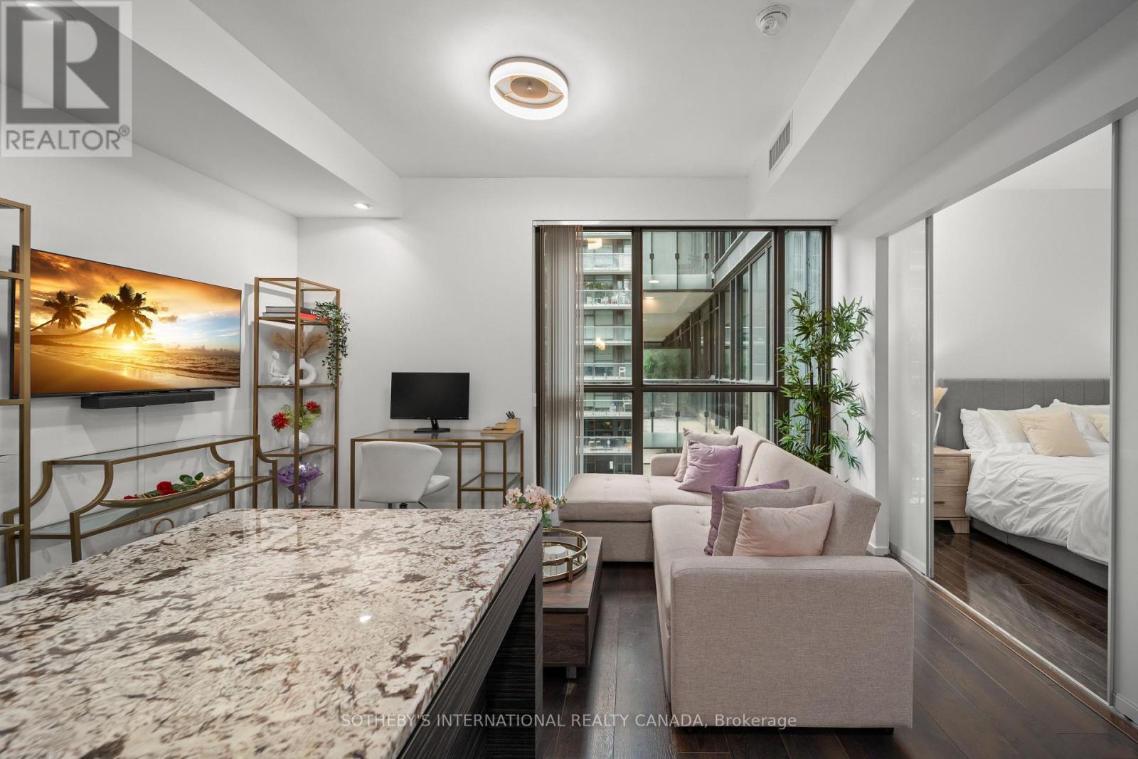 415 - 8 Charlotte Street, Toronto, Ontario  M5V 0K4 - Photo 12 - C12477569