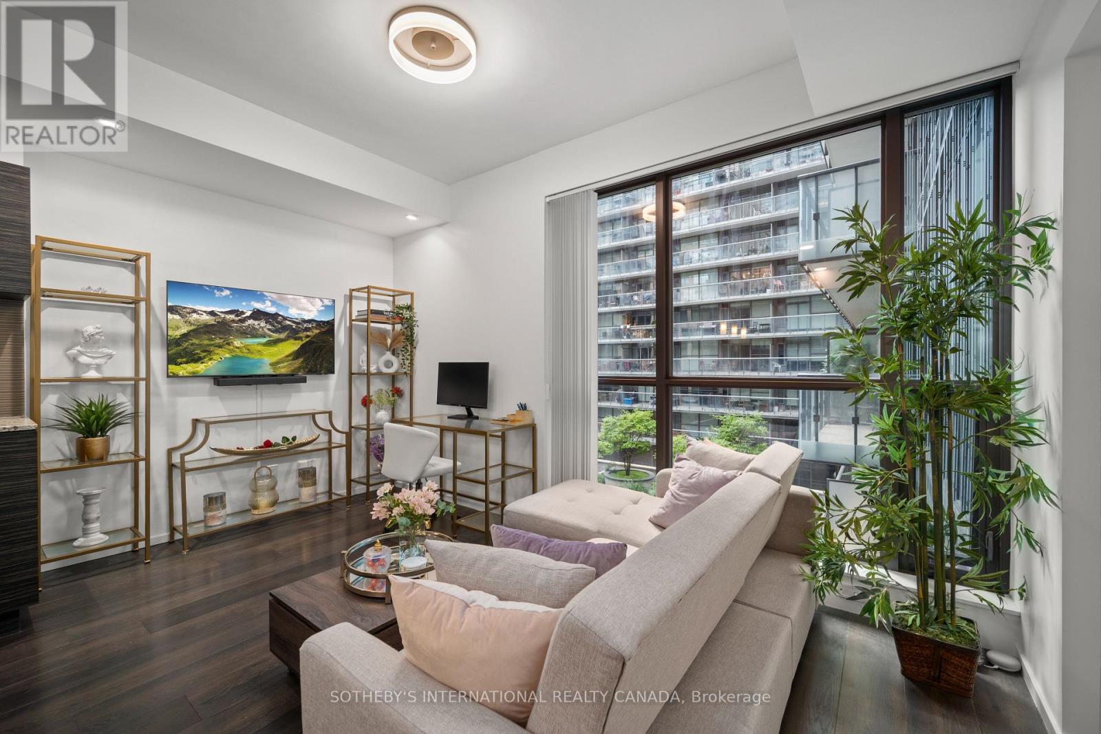 415 - 8 Charlotte Street, Toronto, Ontario  M5V 0K4 - Photo 11 - C12477569