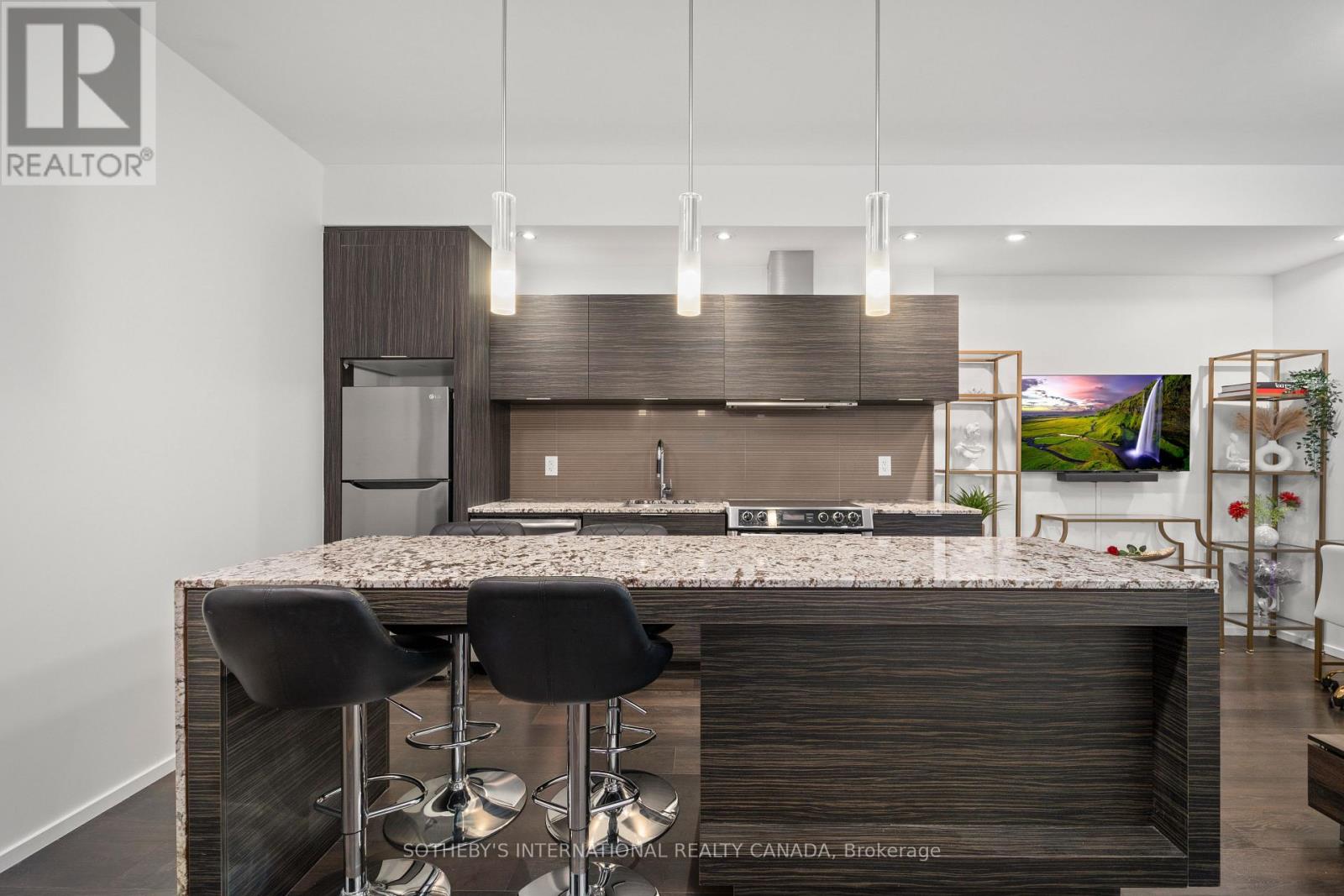 415 - 8 Charlotte Street, Toronto, Ontario  M5V 0K4 - Photo 5 - C12477569