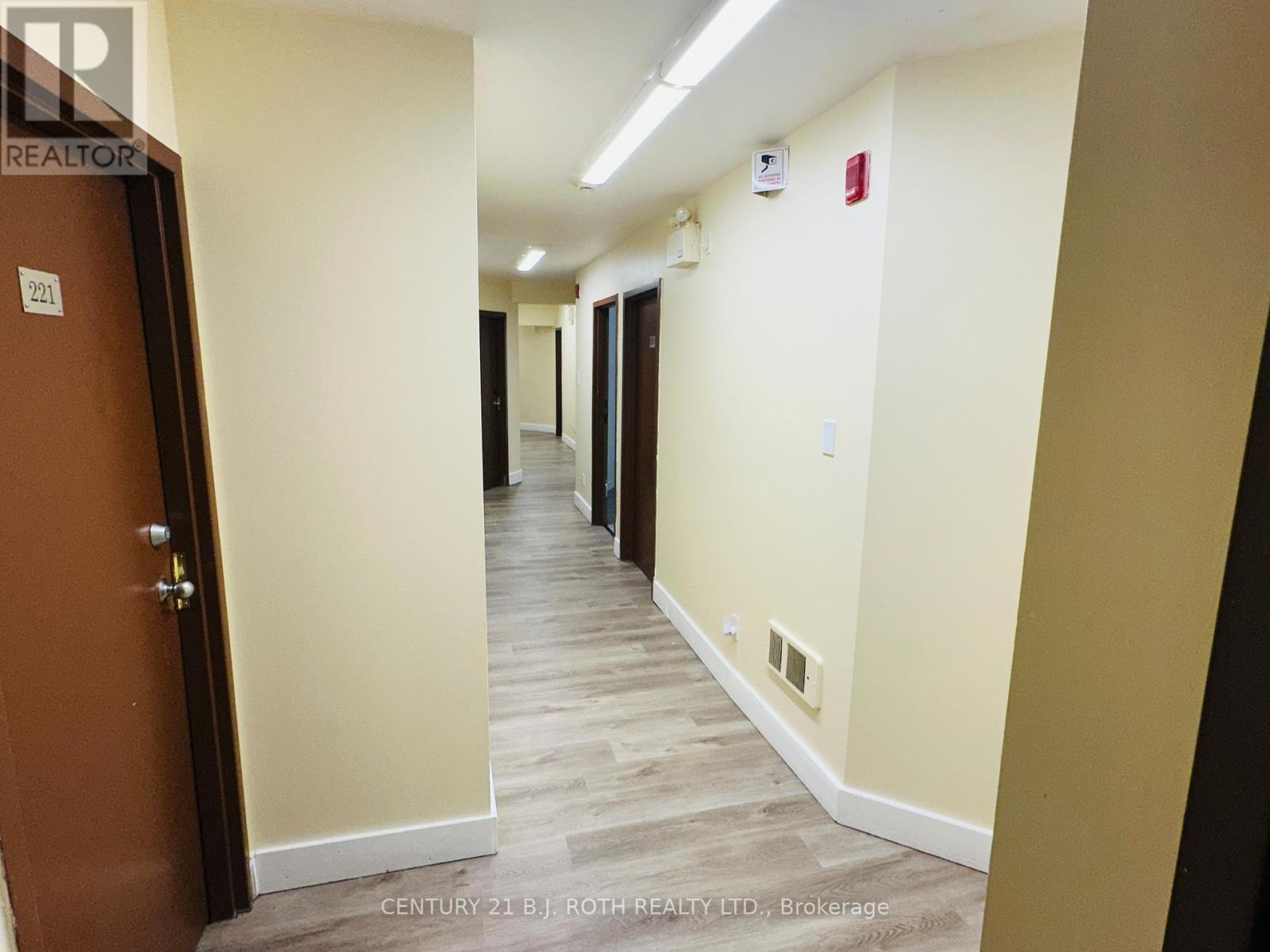 24 North Street N, Barrie, Ontario  L4M 2R9 - Photo 45 - S12251612