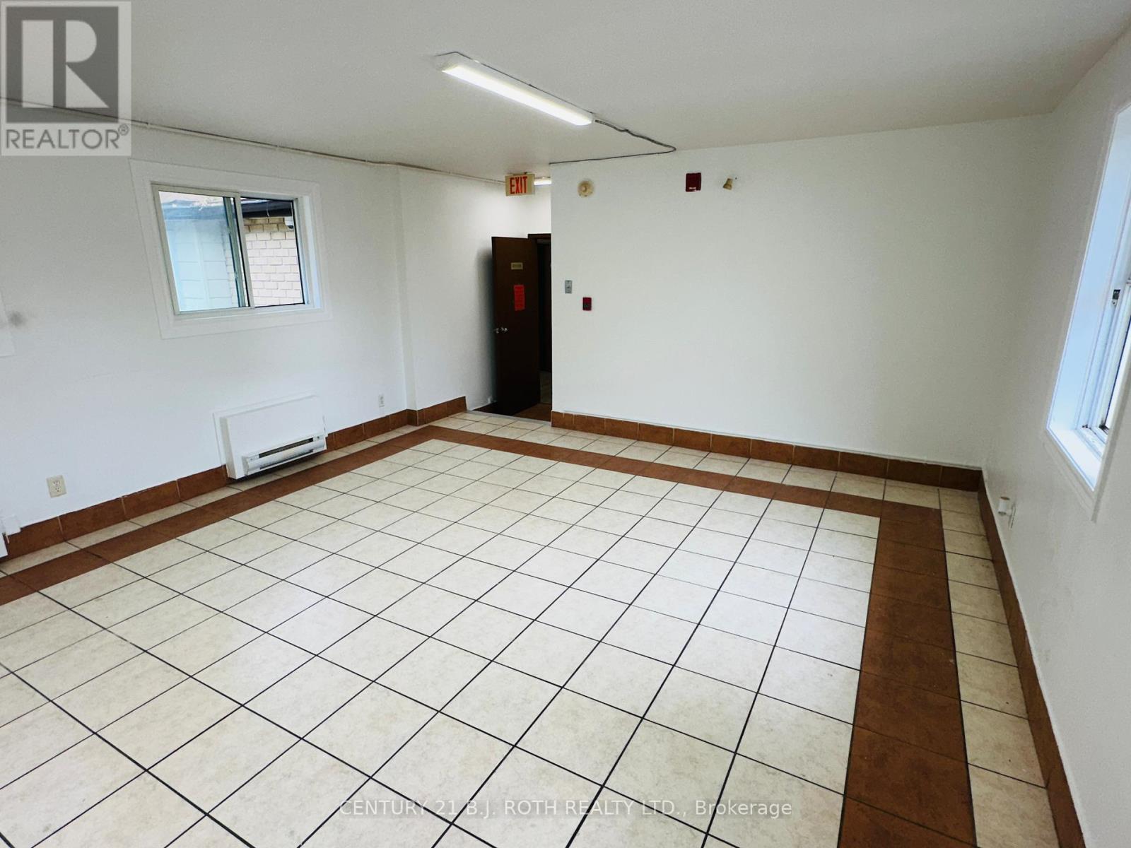 24 North Street N, Barrie, Ontario  L4M 2R9 - Photo 49 - S12251612