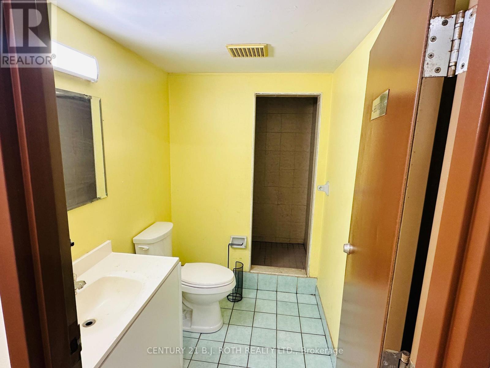 24 North Street N, Barrie, Ontario  L4M 2R9 - Photo 43 - S12251612