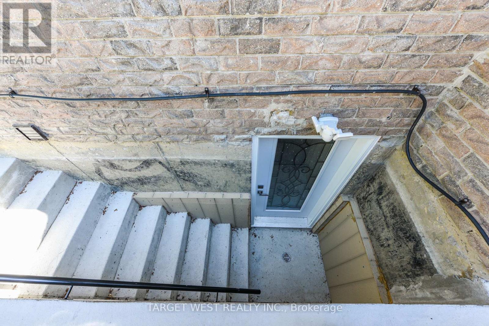 1263 Crestdale Road, Mississauga (Lorne Park), Ontario  L5H 1X8 - Photo 18 - W12457225