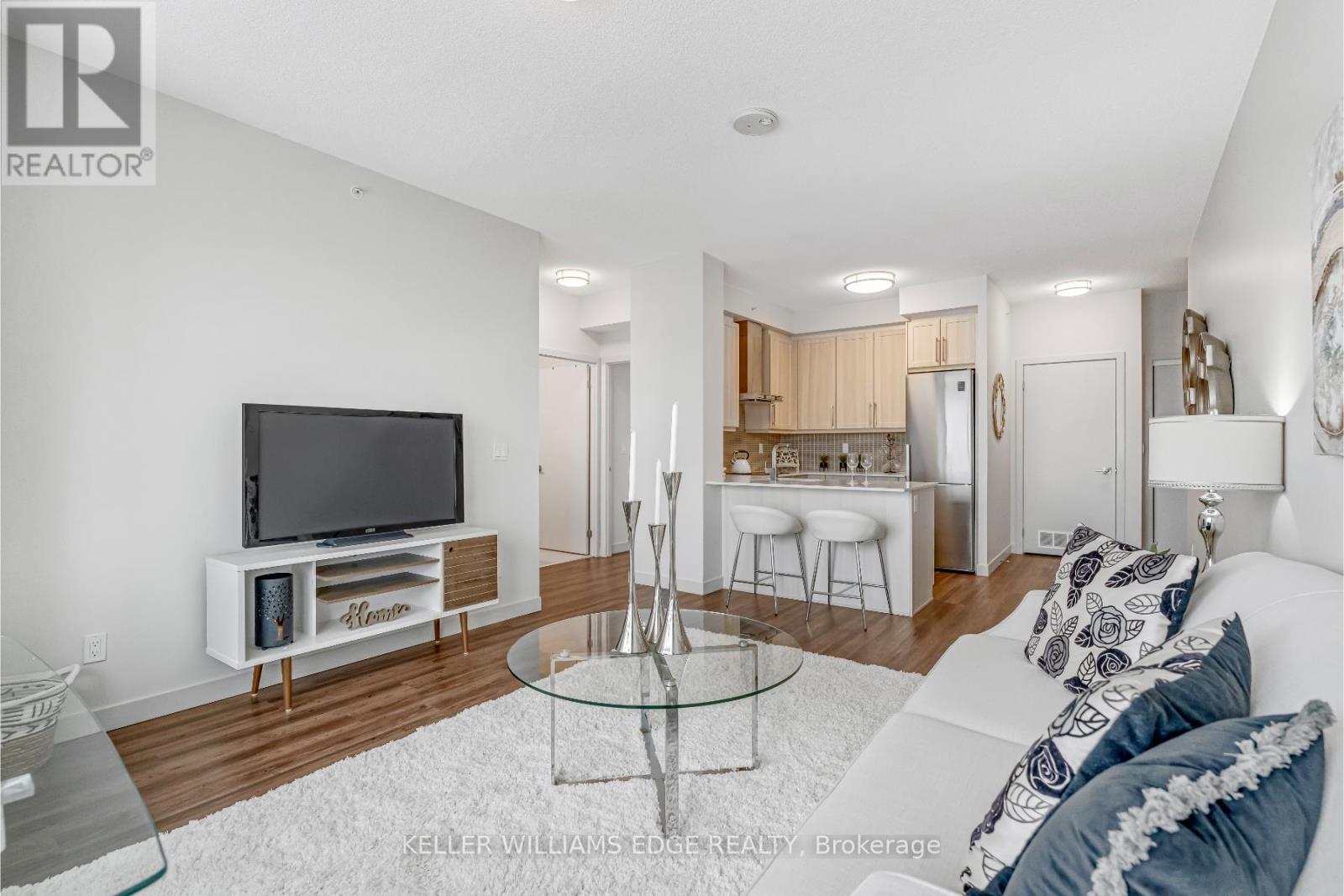 1406 - 2081 Fairview Street, Burlington, Ontario  L7R 0E4 - Photo 10 - W12466372