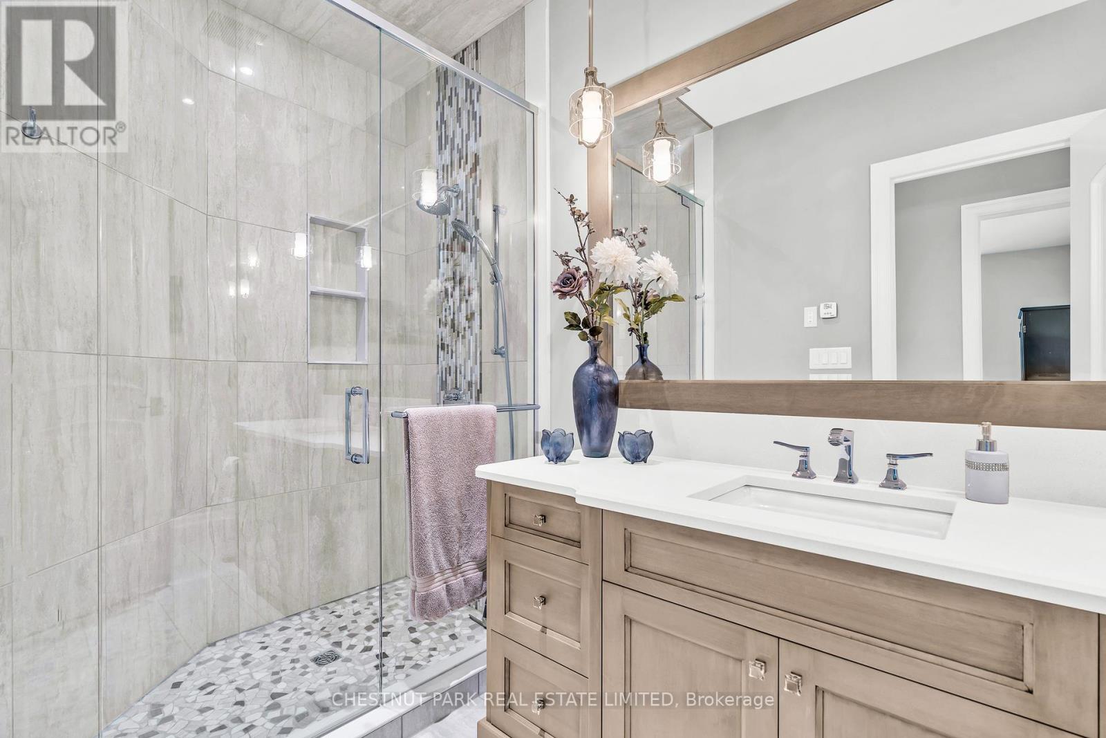 46 Anita Drive, Wellesley, Ontario  N0B 2M0 - Photo 25 - X12303793