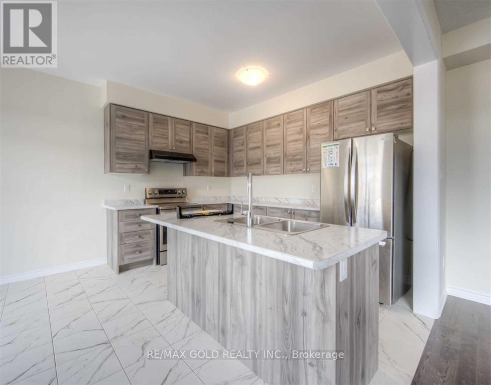 4 Cahill Drive, Brantford, Ontario  N3T 0R1 - Photo 10 - X12484185