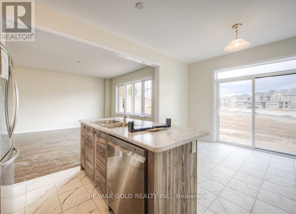 4 Cahill Drive, Brantford, Ontario  N3T 0R1 - Photo 11 - X12484185