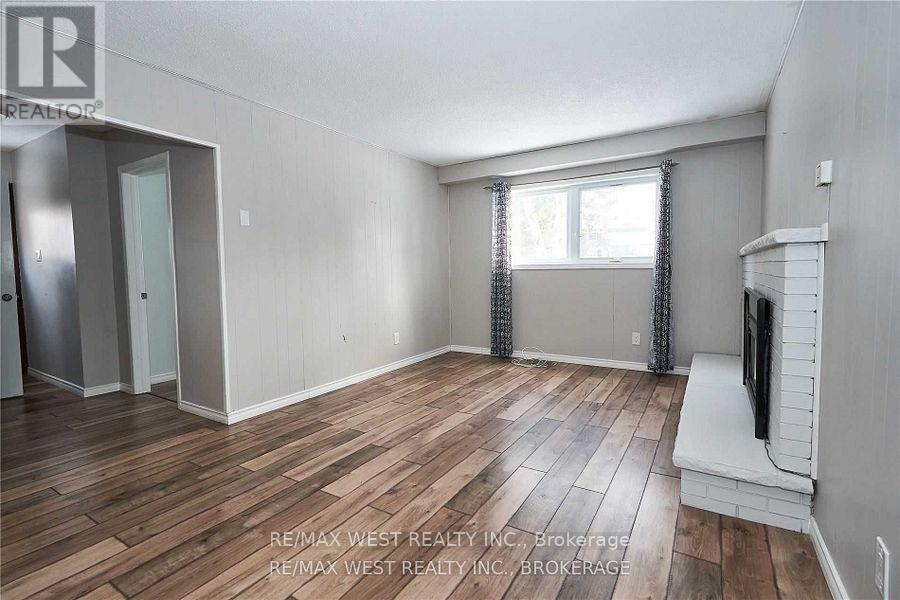 323 Centre Street, Shelburne, Ontario  L9V 2Y6 - Photo 11 - X12484211