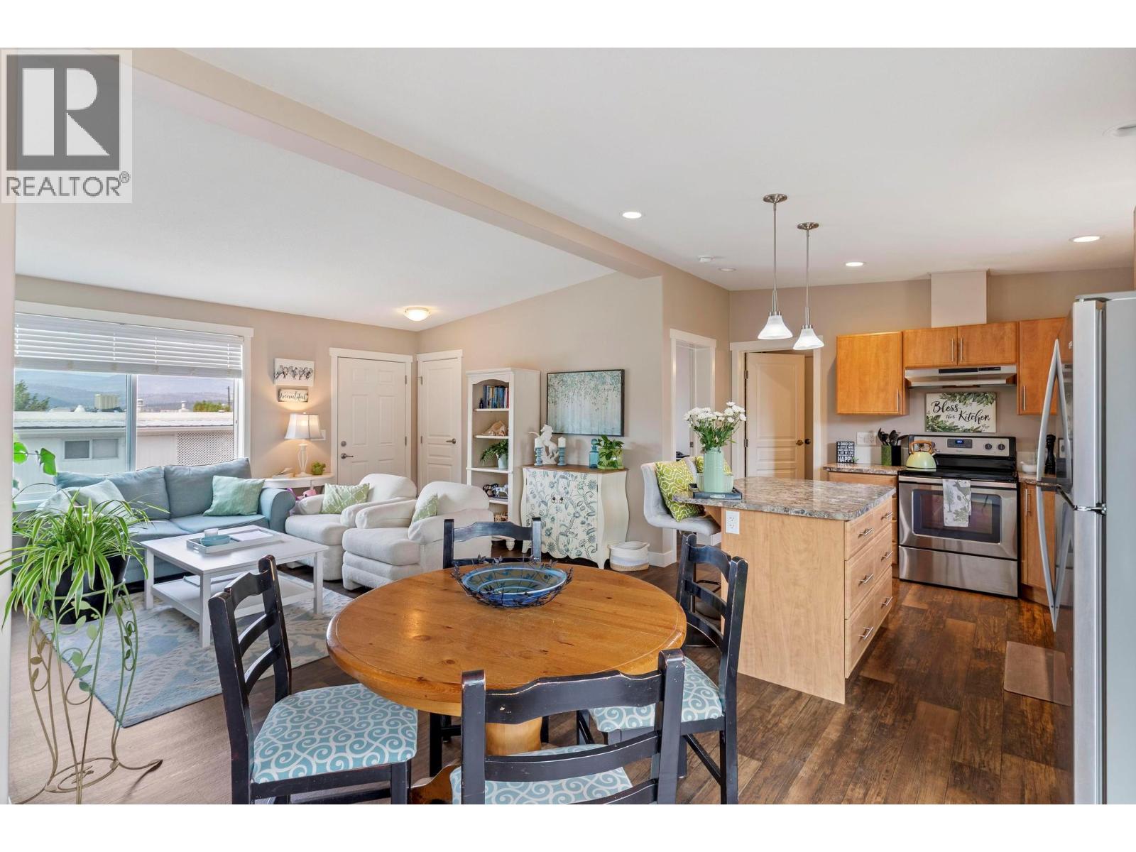 3591 Old Vernon Road Unit# 220, kelowna, British Columbia