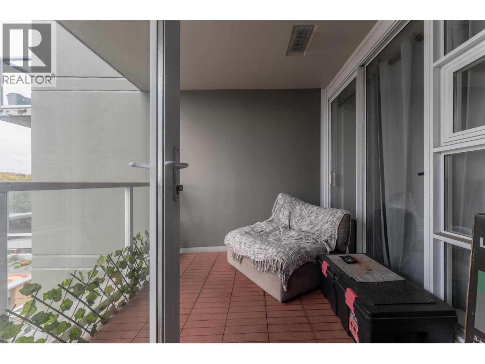 1006 39 Sixth Street, New Westminster, British Columbia  V3L 0B3 - Photo 6 - R3062117