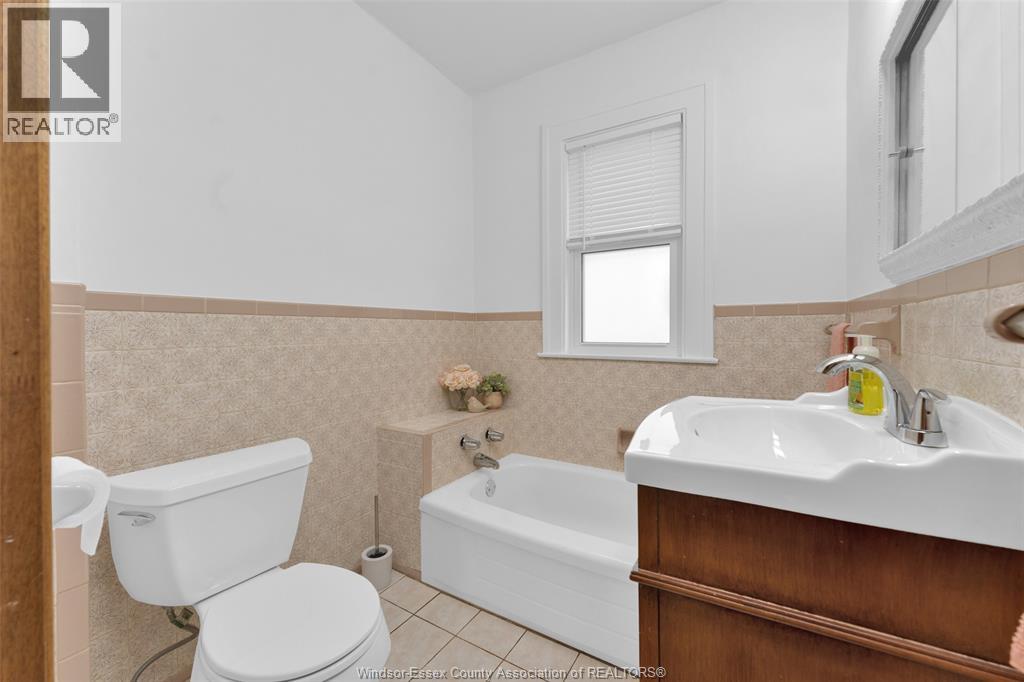 1208 Albert Road, Windsor, Ontario  N8Y 3P7 - Photo 14 - 25027258
